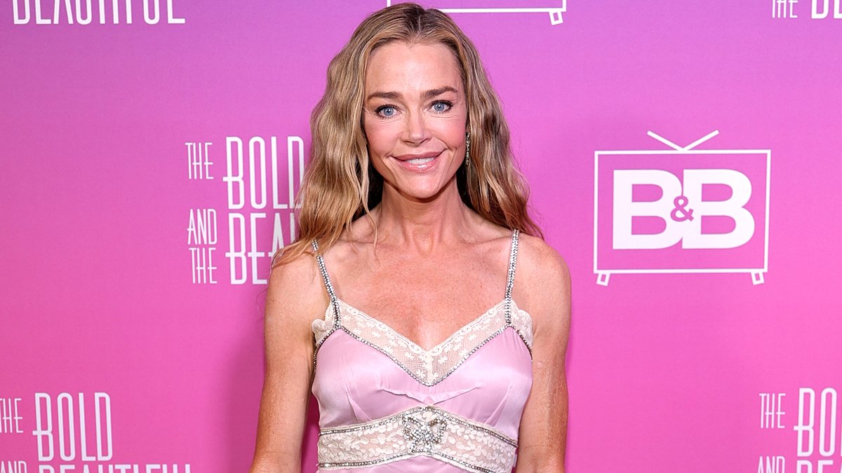 Denise Richards diz que todos os atores deveriam fazer uma novela quando ela retornar a ‘The Bold and the Beautiful’ após um hiato de 4 anos – Just Jared – Celebrity News & Gossip