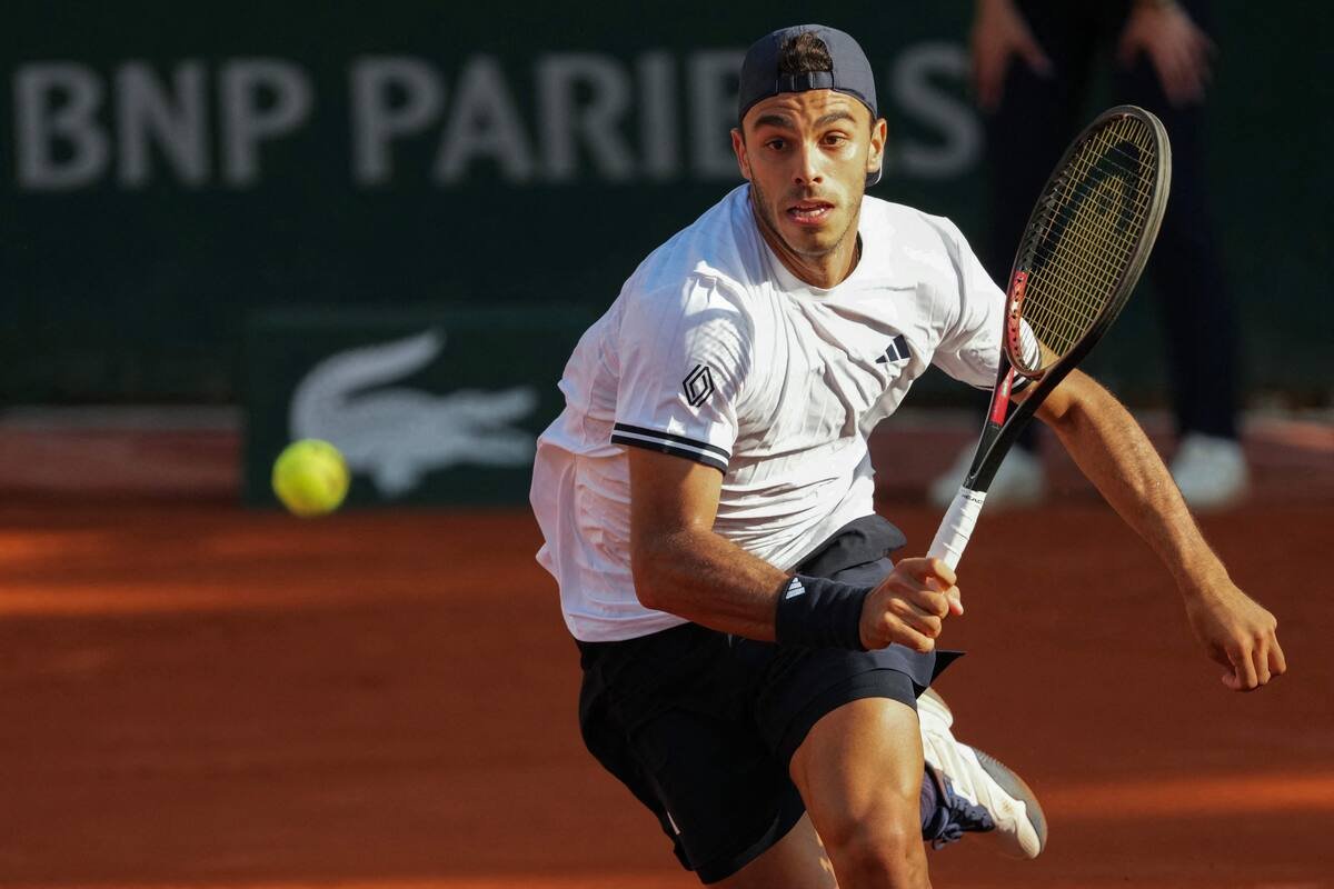 Dia inteiro da Argentina em Roland Garros. Francisco Cerundolo, Navone e Hugo Carabelli venceram.