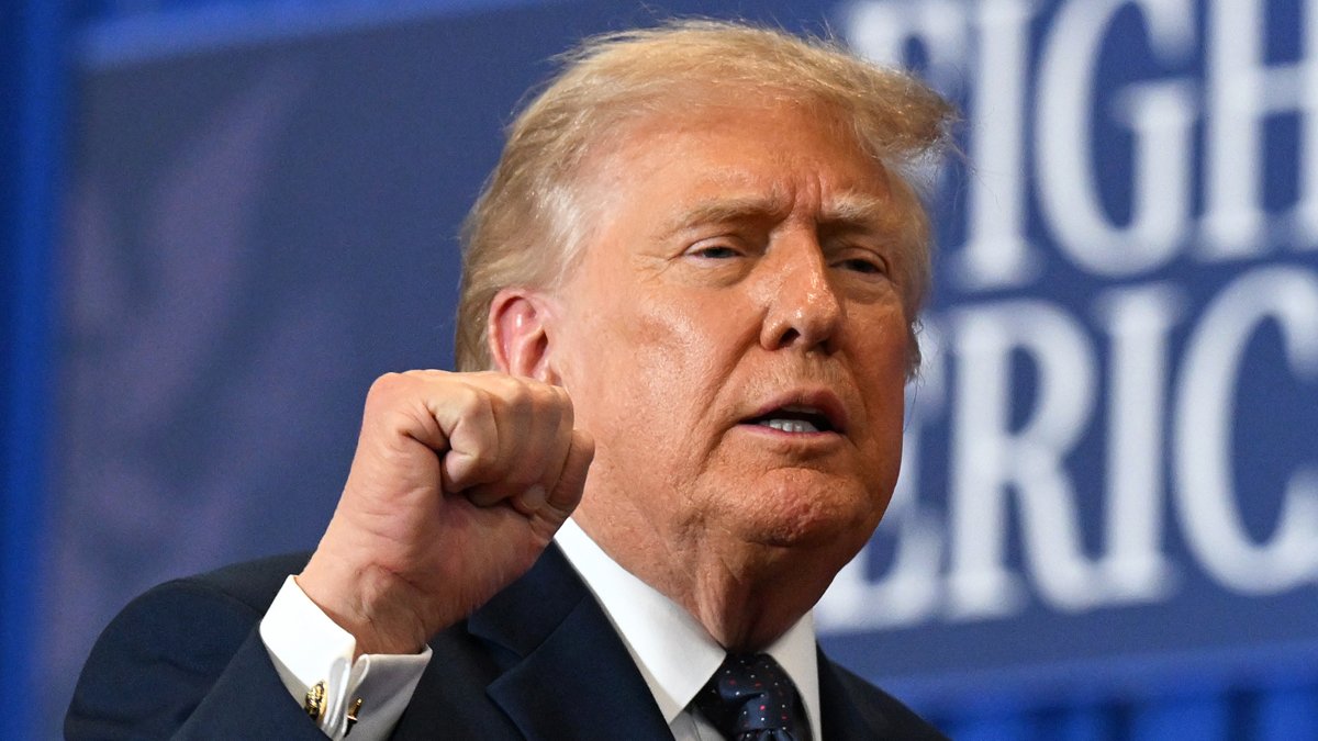 Donald Trump diz que ‘tudo foi verificado perfeitamente’ após a visita de Walter Reed – Just Jared – Notícias e fofocas de celebridades