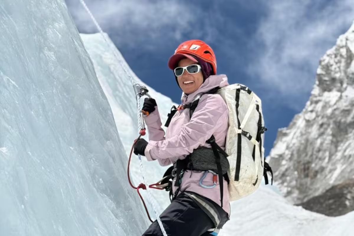 Ele encontrou um corpo na parte mais perigosa do Everest e alertou sobre o que está acontecendo na escuridão da montanha