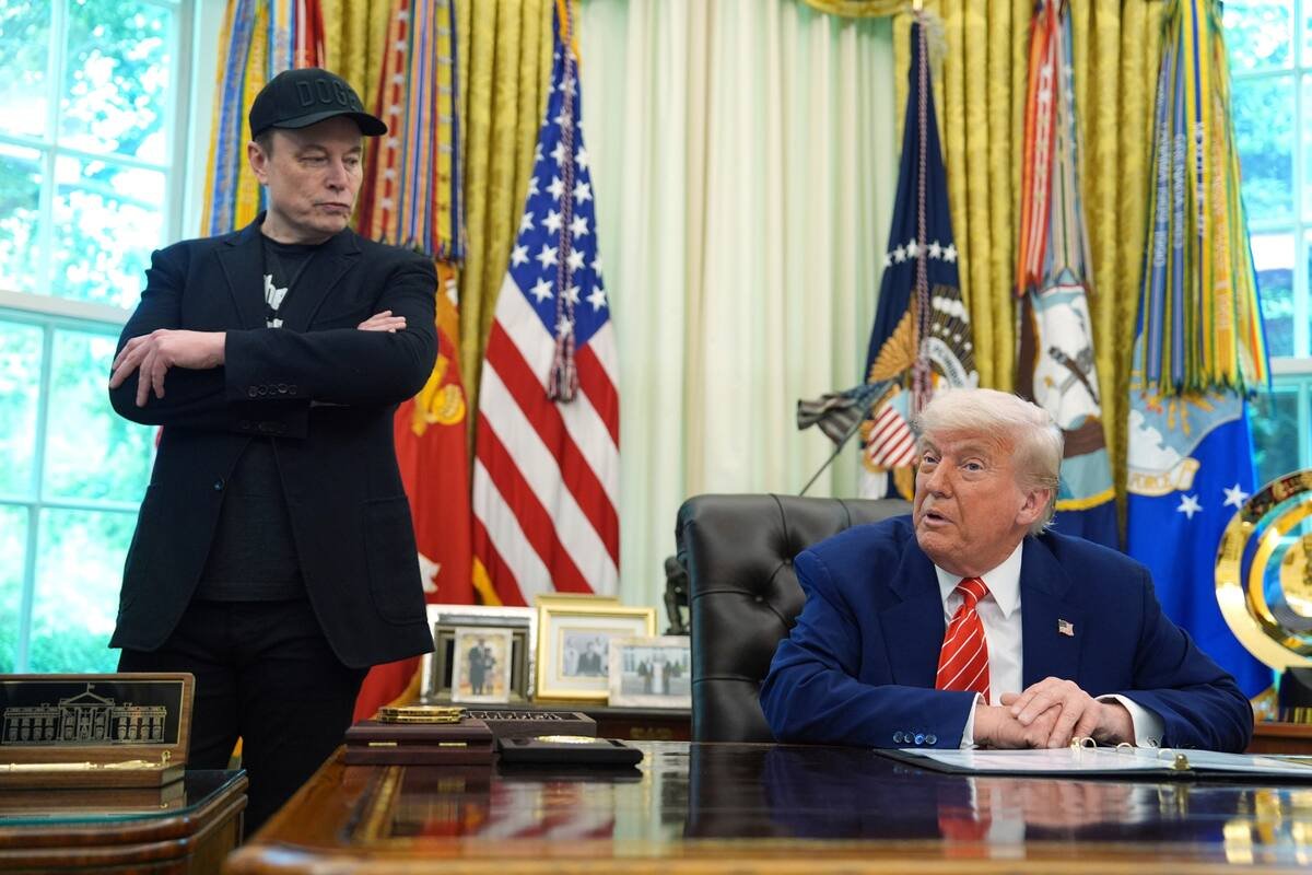 Elon Musk e Tim Cook viajarão para a China com Trump