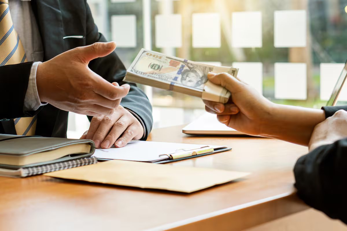 Empréstimos hipotecários. a fórmula de um banco privado que orienta a concessão de empréstimos para compra de imóveis