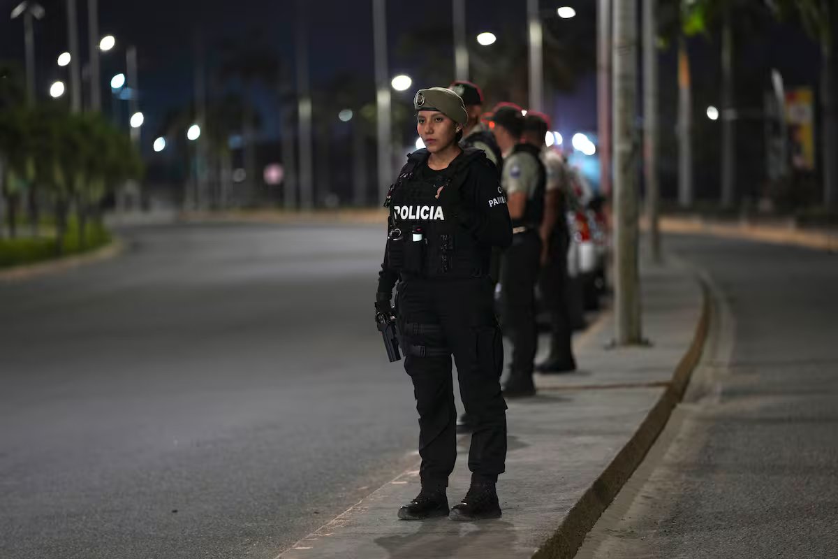 Equador impôs toque de recolher em nove estados para acabar com a violência