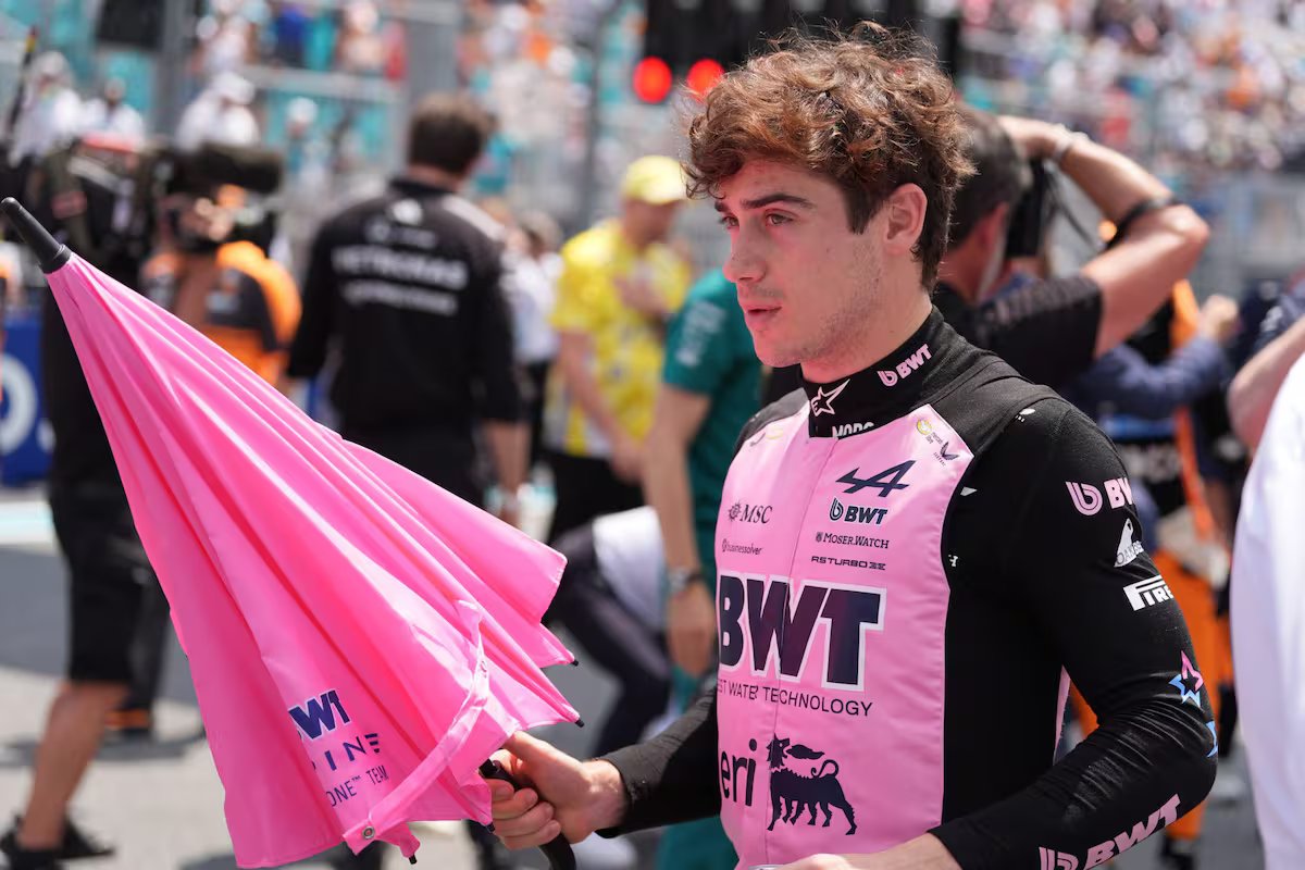 Franco Colapinto deixa Alpin feliz. “Você tem que voltar para a Argentina antes de cada corrida”, brincou seu chefe.