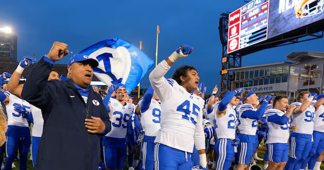 Futebol da BYU se compromete com DL Moa Havili – Deseret News