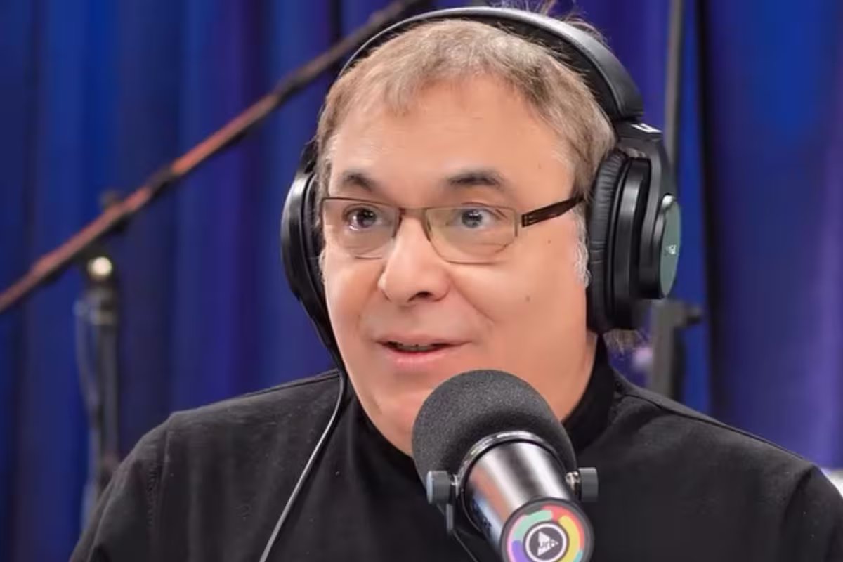 Gabriel Rolon. “Para estar em um relacionamento, você tem que desistir do desejo da outra pessoa.”