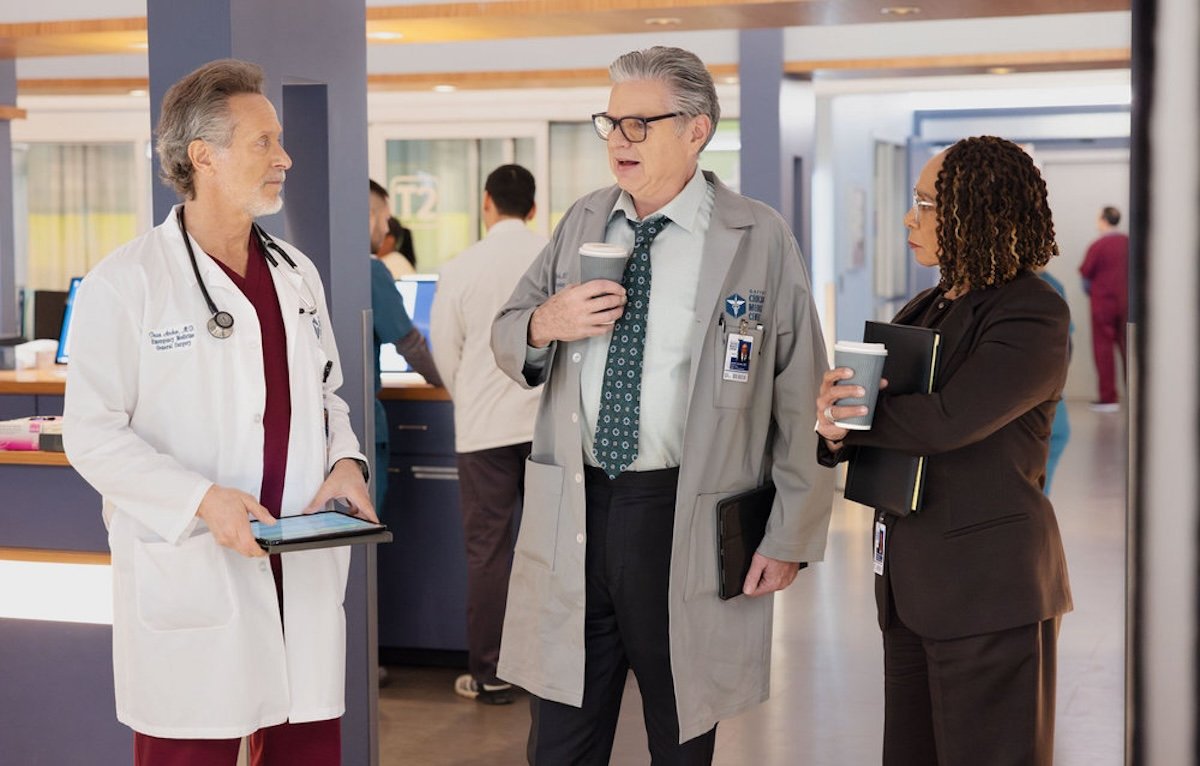 Guia do elenco da 12ª temporada de ‘Chicago Med’: Quem está voltando e quem está saindo? – Just Jared – Notícias e fofocas sobre celebridades