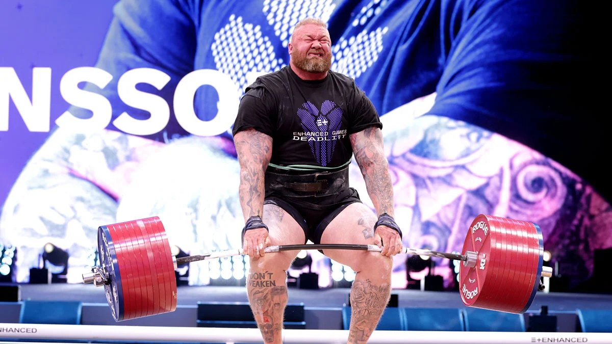 Hafthor Julius Bjornsson, de Game of Thrones, não consegue quebrar seu próprio recorde mundial de levantamento terra na Enhanced Games 2026 (vídeo) – Just Jared – Celebrity News & Gossip