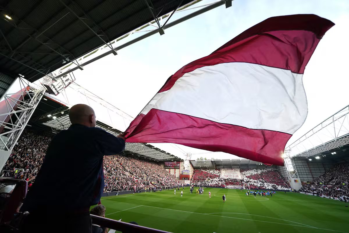Heart of Midlothian, humilde time de Edimburgo prestes a quebrar a hegemonia da Premier League escocesa