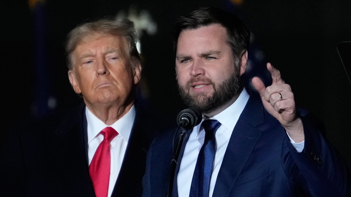 JD Vance brinca sobre a busca pelo sucessor de Trump em meio a rumores de que ele foi confrontado com um membro do gabinete para futuro presidente – Just Jared – Notícias e fofocas de celebridades