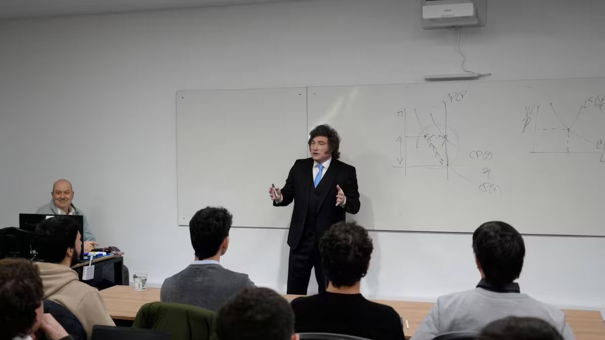 Javier Millais e as suas medidas vivem para o partido no poder interno e para a oposição