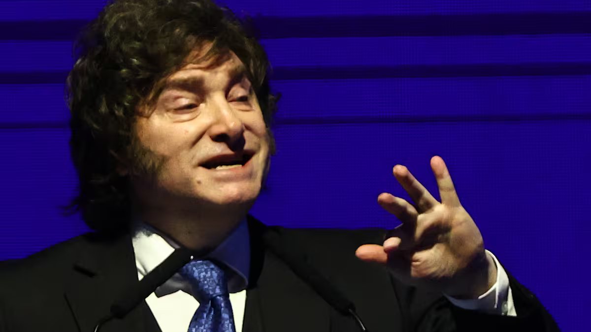 Javier Millais e seus acontecimentos, ao vivo: a marcha pelo financiamento universitário e o caso Adorni