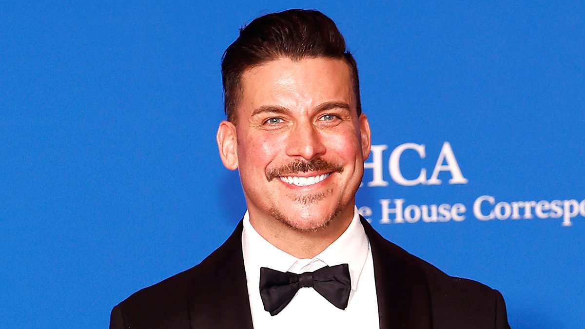 Jax Taylor marca um marco importante na jornada da sobriedade – Just Jared – Celebrity News & Gossip