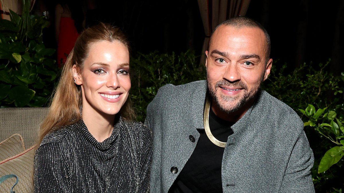 Jesse Williams se casa secretamente com Alejandra Onieva, fontes dizem que eles estão casados ​​há meses! – Just Jared – Notícias e fofocas sobre celebridades