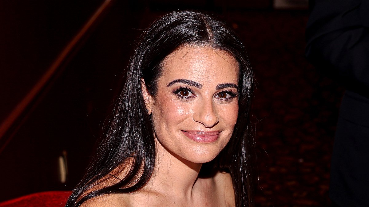 Lea Michele liberada pelos médicos para retornar ao ‘xadrez’ da Broadway após perder shows devido a doença – Just Jared – Celebrity News & Gossip