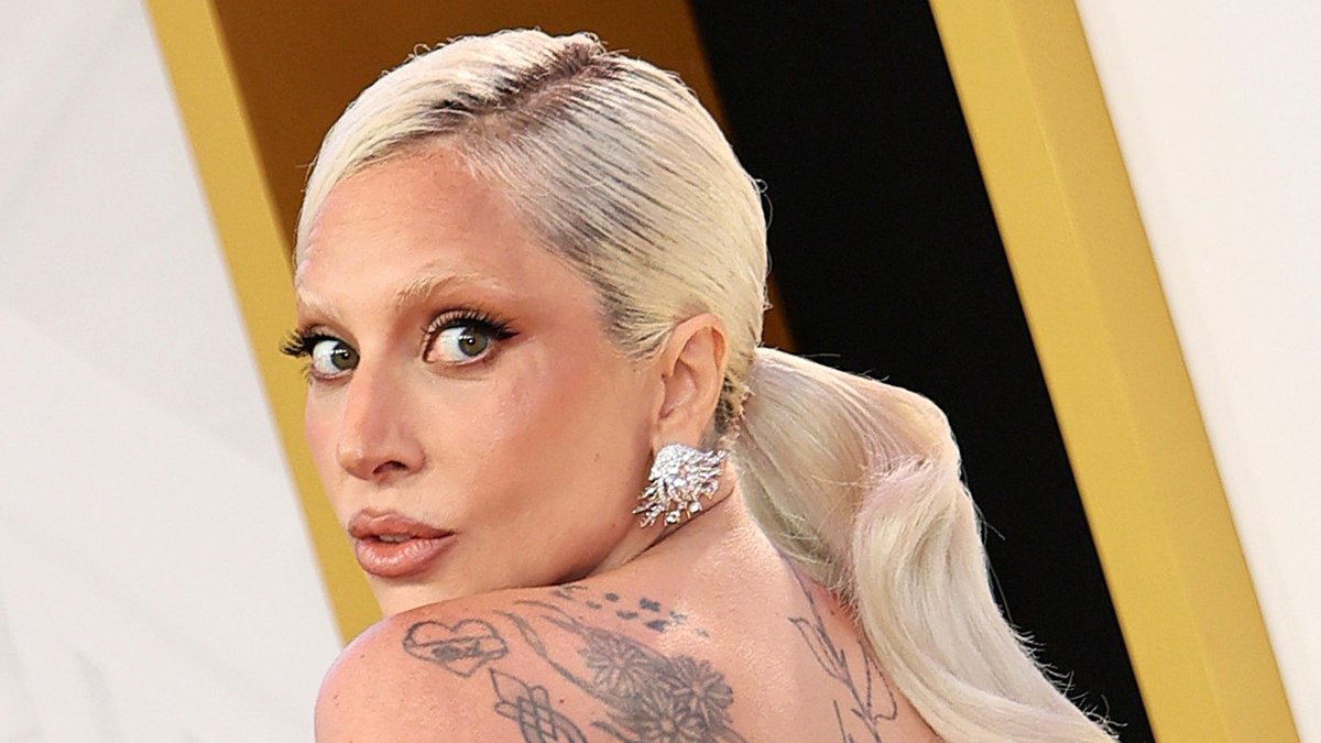 Letra de ‘Glamorous Life’: Lady Gaga lança nova balada poderosa para o filme ‘Devil Wears Prada 2’! – Just Jared – Notícias e fofocas sobre celebridades
