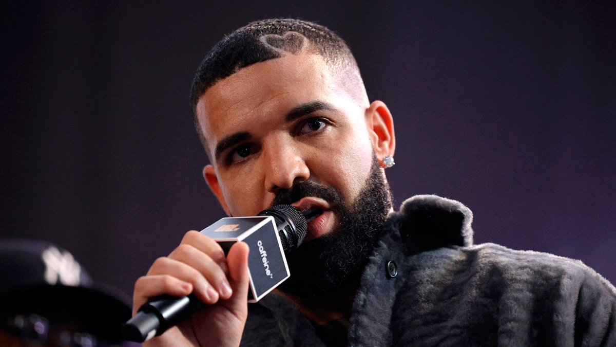 Letra de ‘Janice STFU’: A música de Drake tem fãs perguntando, ‘Quem é Janice’ e ‘O que ela fez’ ?! – Just Jared – Notícias e fofocas sobre celebridades