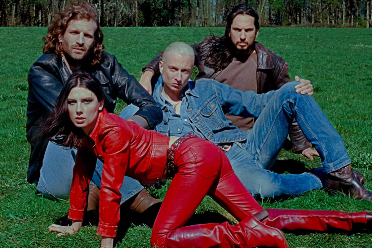 Lobo Alice. Sua banda de músicos favorita faz sua melhor estreia em Buenos Aires