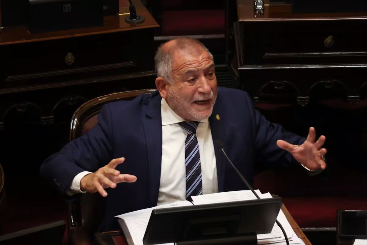 Luis Juez mirou o promotor no caso Agostina Vega e pediu a renúncia do Ministro da Segurança de Córdoba.