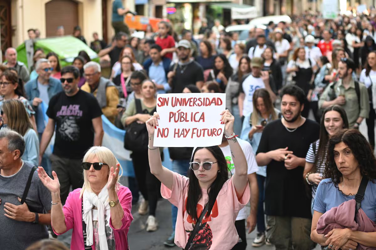 Marcha universitária. A que horas é a mobilização desta terça-feira, 12 de maio e tudo o que você precisa saber