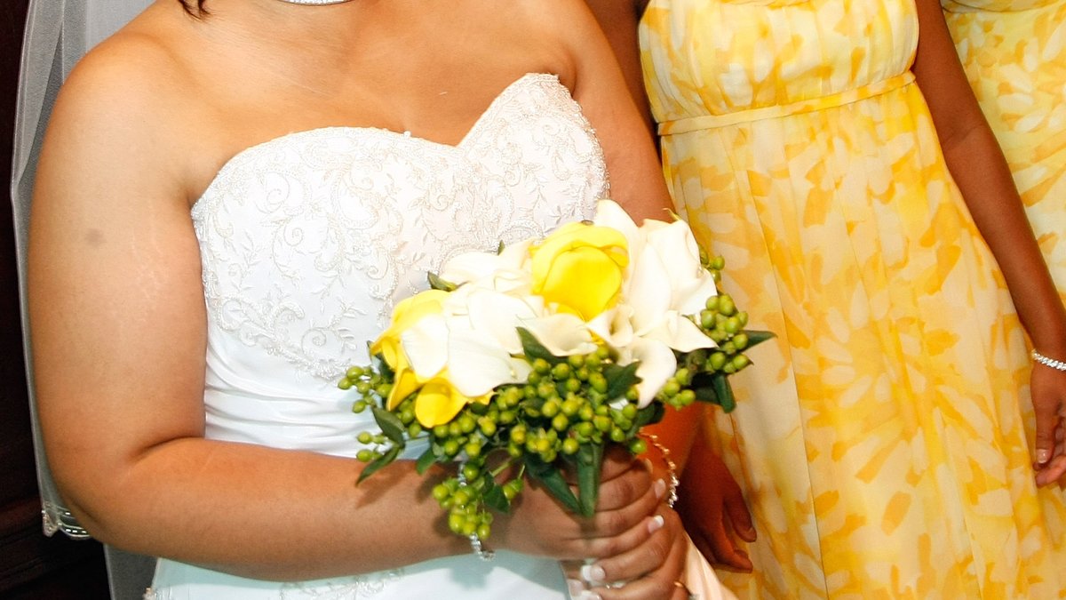 Mulher se preocupa que primo ‘ganancioso’ tirará vantagem dela depois de dar um presente de casamento extra generoso – Just Jared – Notícias e fofocas de celebridades
