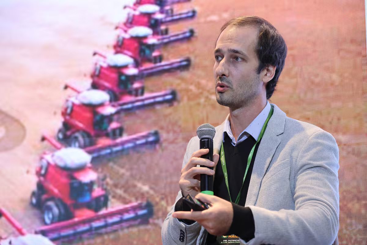 O especialista falou sobre novos biocombustíveis que não provêm de culturas agrícolas e eram poderosos