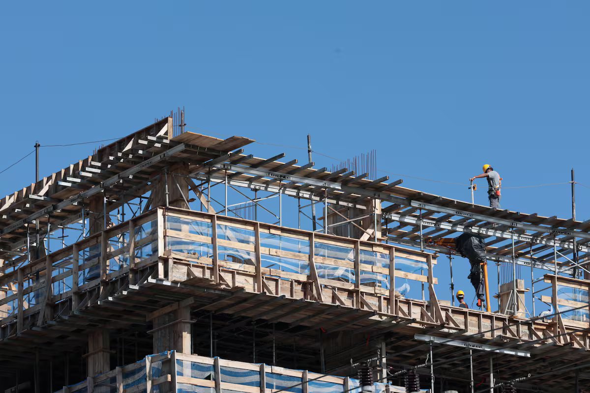 O estado decidiu reduzir impostos para construção e ampliação de casas. elimina receitas brutas e selos