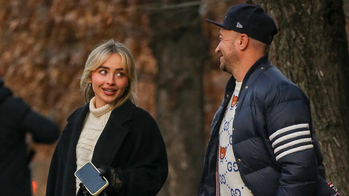 O executivo da ‘Vogue’ revela o momento exato em que Sabrina Carpenter disse sim para se apresentar no Met Gala de 2026 – Just Jared – Celebrity News & Gossip
