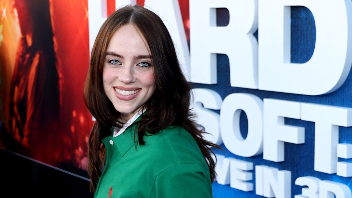 O filme de Billie Eilish (2026) tem cena de créditos finais? Se você deve ou não ficar depois, revelado – Just Jared – Celebrity News & Gossip