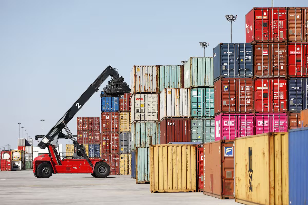O governo alterou o Exporta Simples e introduziu novas restrições às exportações com deduções