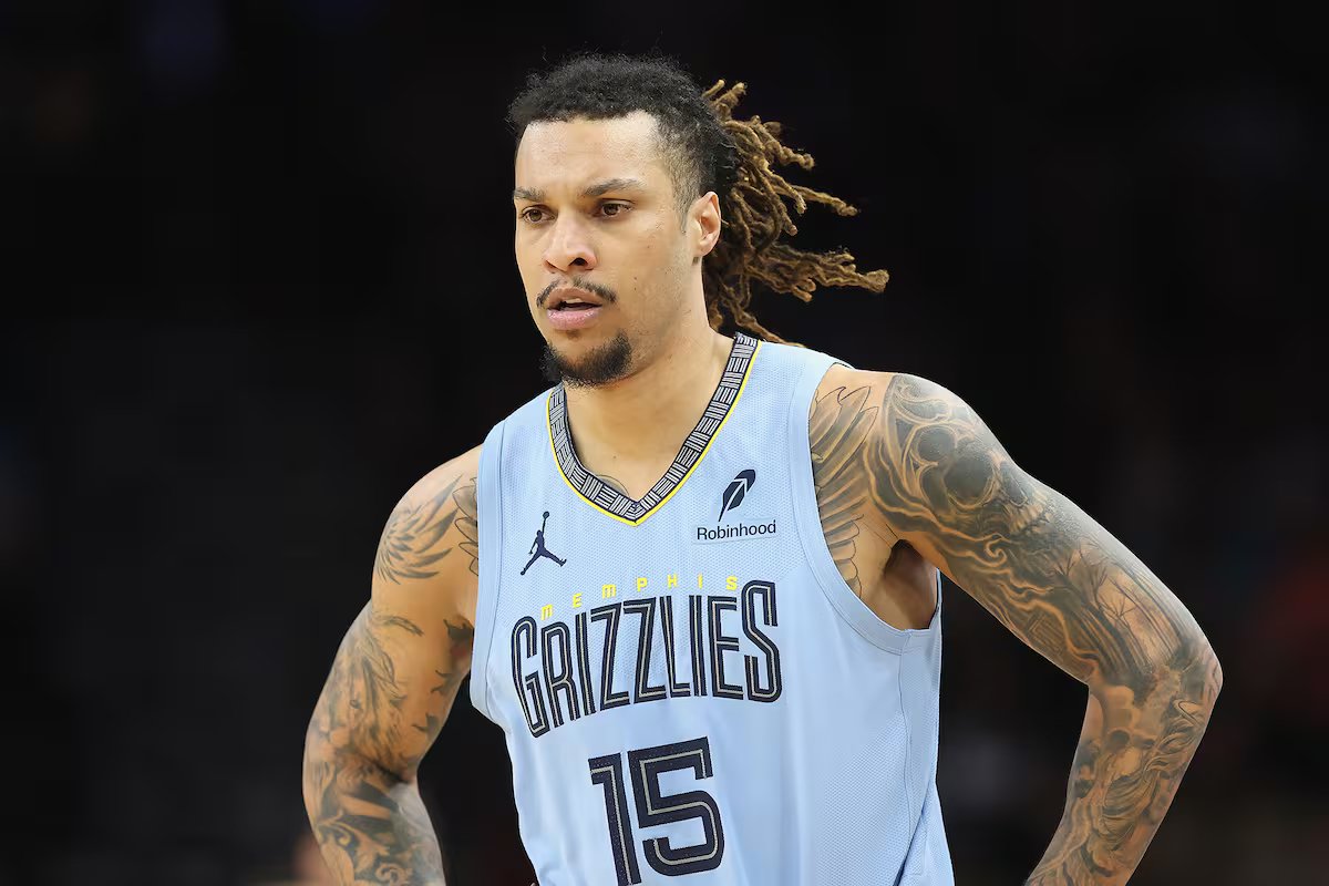 O jogador de basquete do “Memphis Grizzlies”, Brandon Clark, morreu. Há luto na NBA.