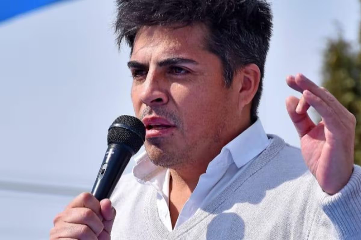 O prefeito começou a chorar durante entrevista sobre demissões no Rio Tercero. “Eu não durmo, não como.”
