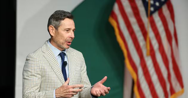 O senador John Curtis responde aos rumores de que pode participar da corrida para governador de Utah – Deseret News