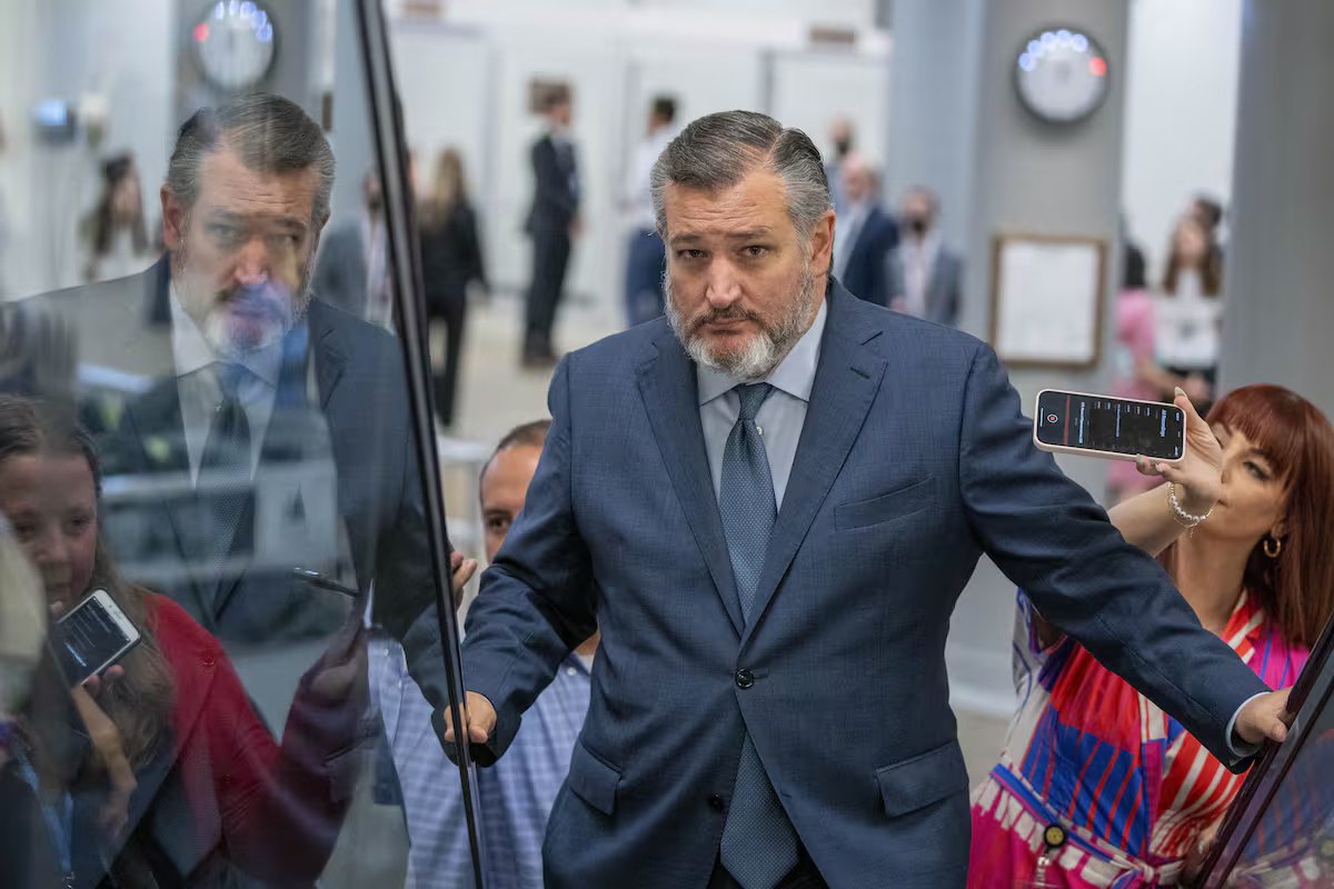 O senador republicano Ted Cruz criticou as negociações de Trump com o Irã. “Erro desastroso”.