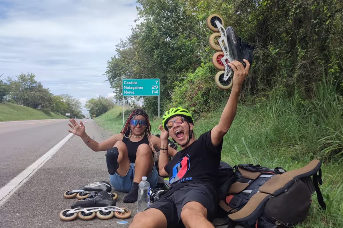 Parseros Mochileros. o casal colombiano tentando conectar Cartagena com o Uruguai de patins