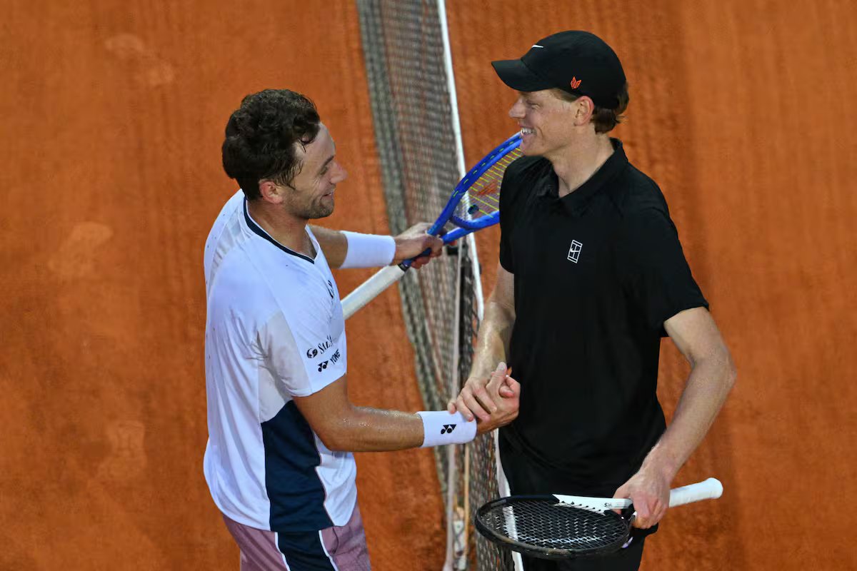 Que horas é Jannik Sinner x Casper Rudd na final do Masters 1000 de 2026 em Roma