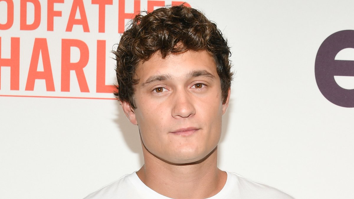 Rafi Gavron, de A Star Is Born, revela ‘a coisa mais gay que ele já fez’ em entrevista sincera no TikTok – Just Jared – Notícias e fofocas de celebridades