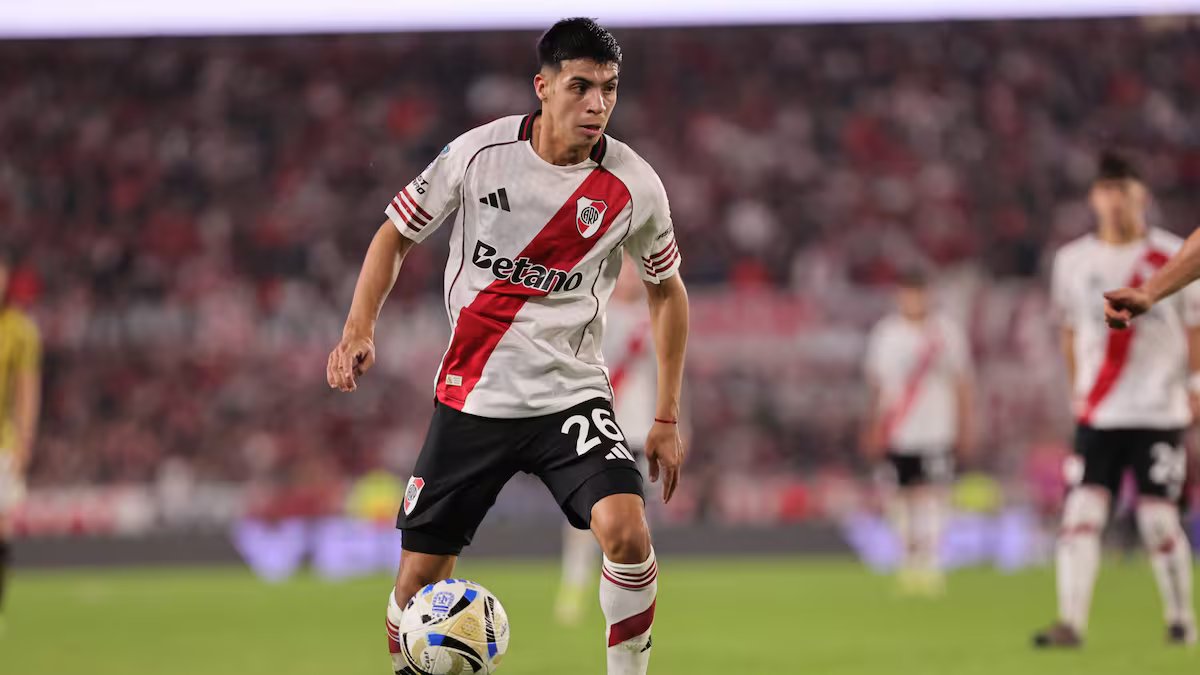 “River” – “Atlético Tucuman” ao vivo. jogo do torneio Apertura minuto a minuto