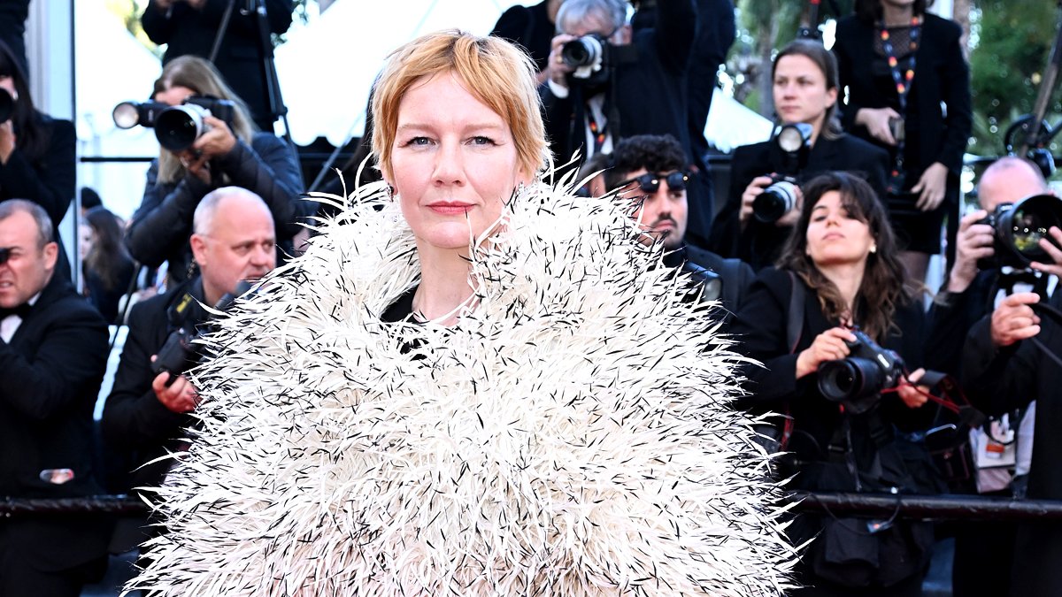 Sandra Huller cria buzz no Oscar por sua atuação em ‘Pátria’ no Festival de Cinema de Cannes, pode receber várias indicações em 2027 – Just Jared – Celebrity News & Gossip