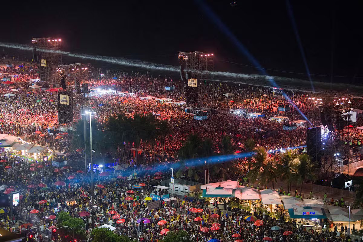 Show de Shakira no Rio de Janeiro. Imagens de apelo em massa do artista colombiano