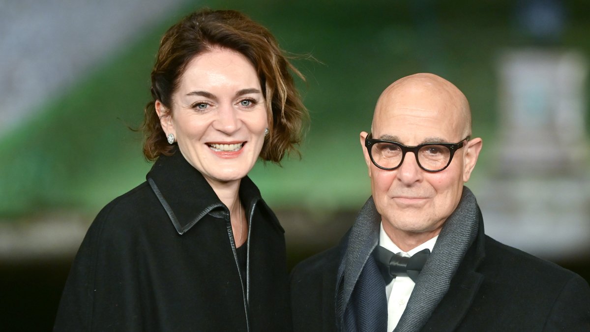 Stanley Tucci aborda diferença de idade de 21 anos com a esposa Felicity Blunt – Just Jared – Notícias e fofocas de celebridades