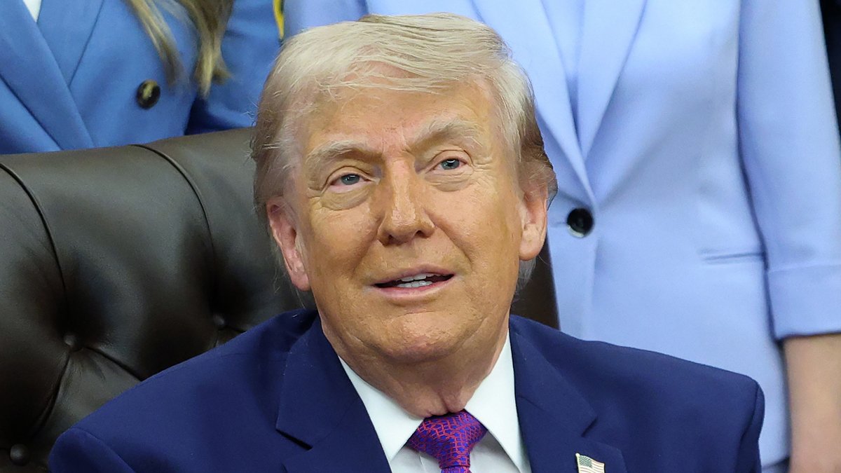 Trump diz que deixou autoridades chinesas sem palavras após fazer pedido