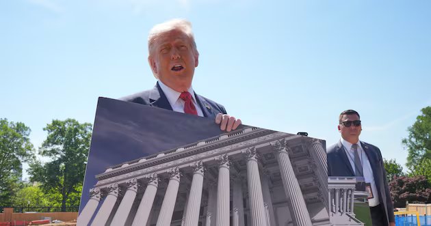 Trump diz que salão de baile da Casa Branca terá hospital militar e reserva de drones para proteger Washington – Deseret News