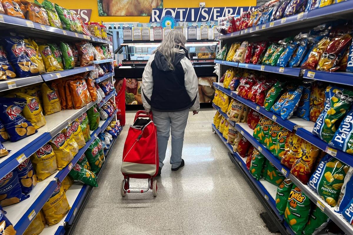 Vendas caem em supermercados, lojas de conveniência e shopping centers