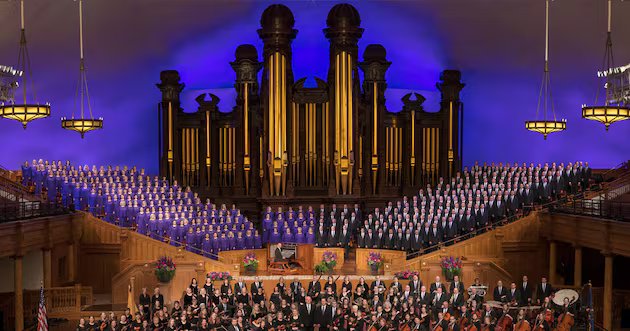 America 250 “Música e a palavra falada” com o técnico de Kansas City, Andy Reid – Deseret News