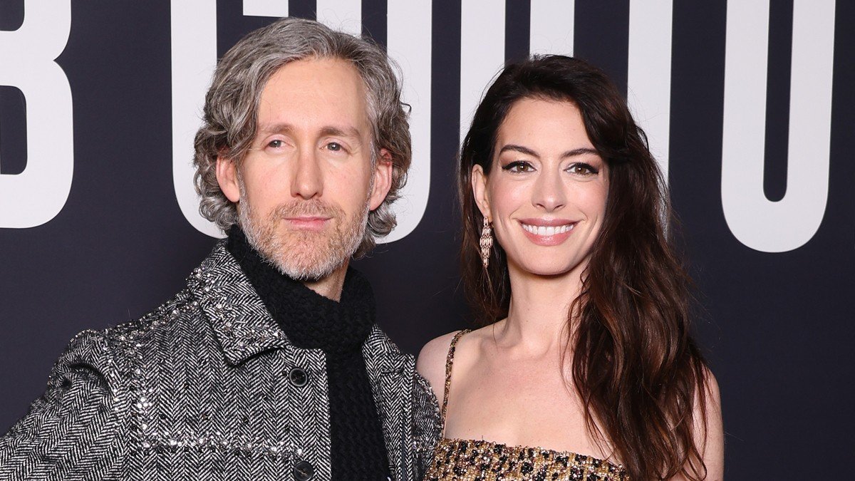 Anne Hathaway está grávida e esperando o terceiro filho com o marido Adam Shulman – Just Jared – Notícias e fofocas de celebridades