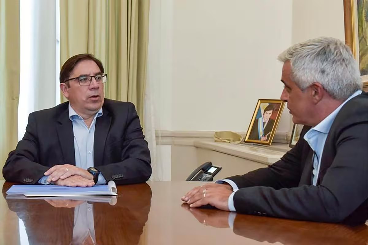 Após mais de dois anos de conflito, o governo e as universidades assinaram um acordo de financiamento
