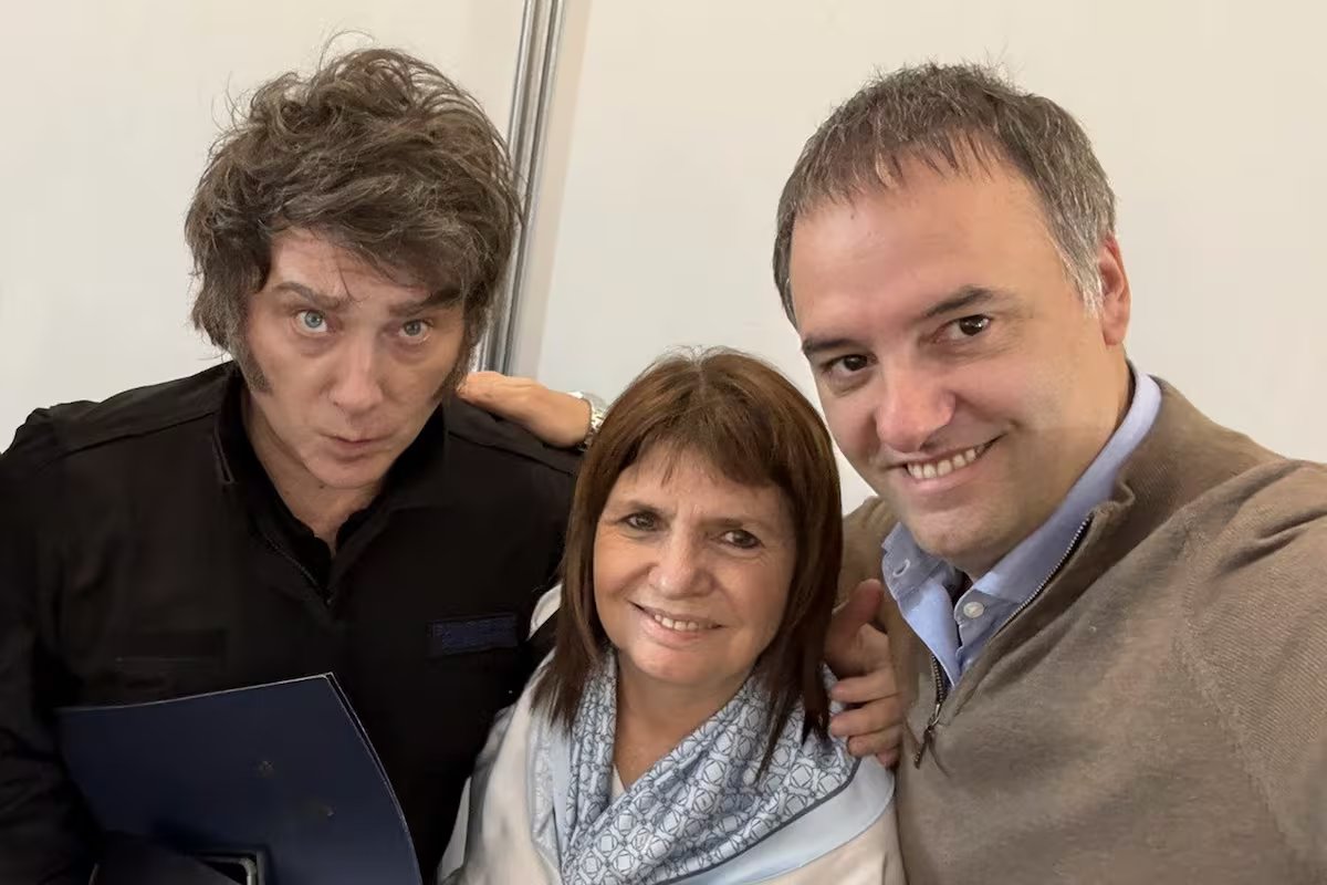 Bulrich criticou Adorni após o anúncio. ele disse que o novo orador permitiria “desbloquear” as comunicações.