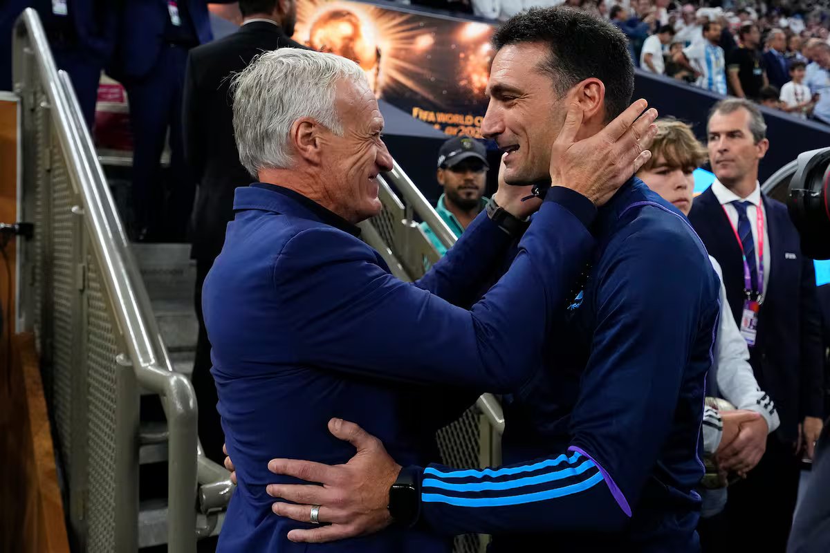 Clássico dos treinadores na Copa do Mundo de 2026. Os seis treinadores da Argentina contra os seis da França