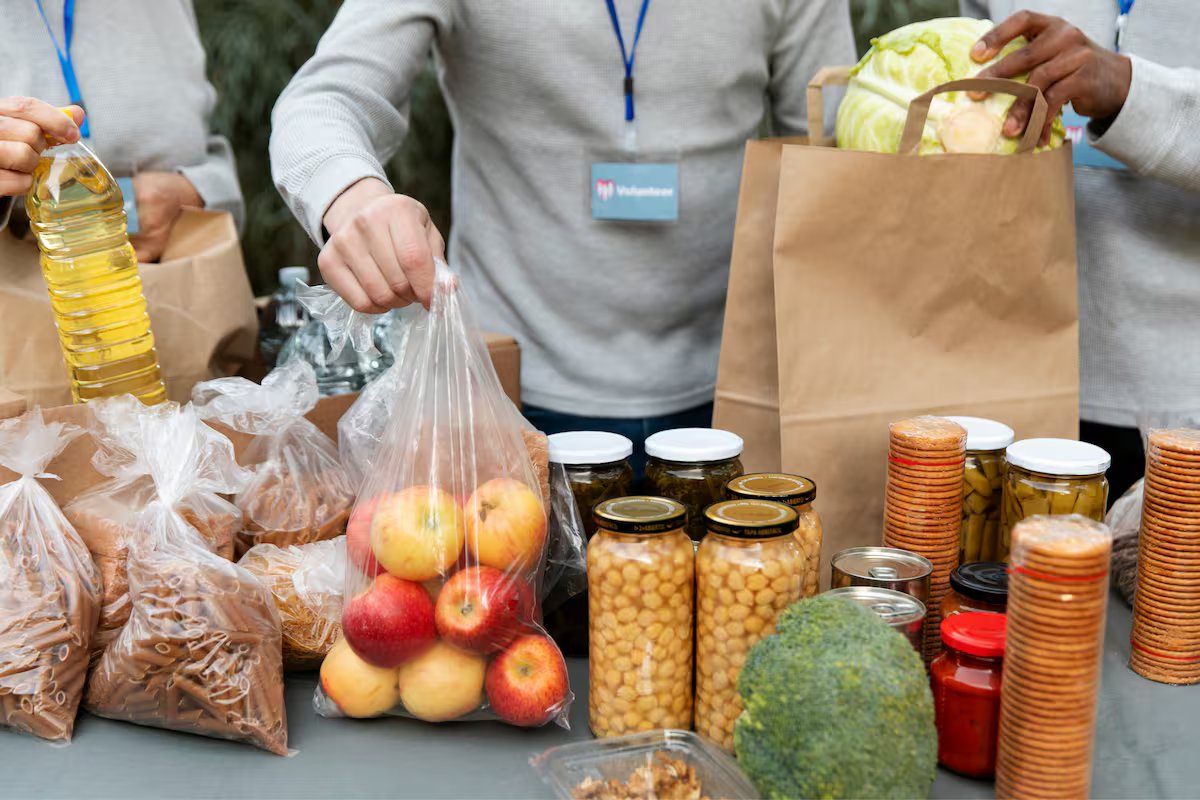 Comida grátis no Texas na semana de 8 a 12 de junho. horário e onde entregam as sacolas de alimentos